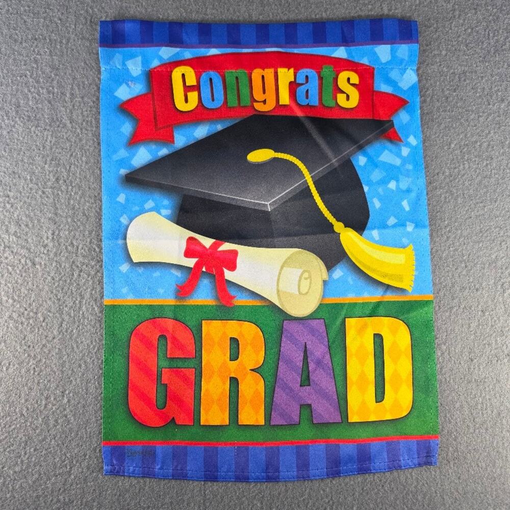 Congrats Grad Garden Flag 18x12" Cap Diploma